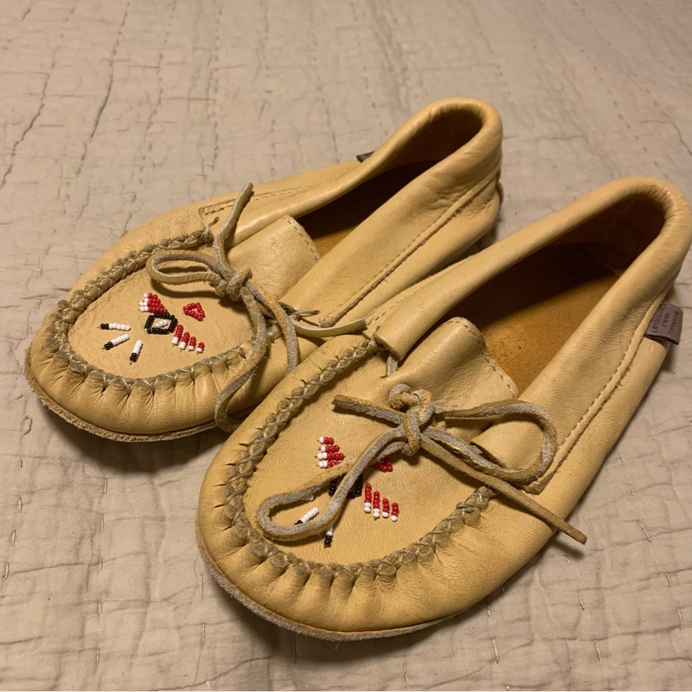 Laurentian Chief slippers - womans SZ 8